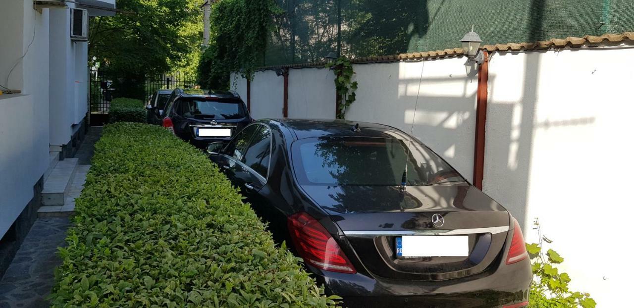 Pension La Noblesse Bukarest Kültér fotó